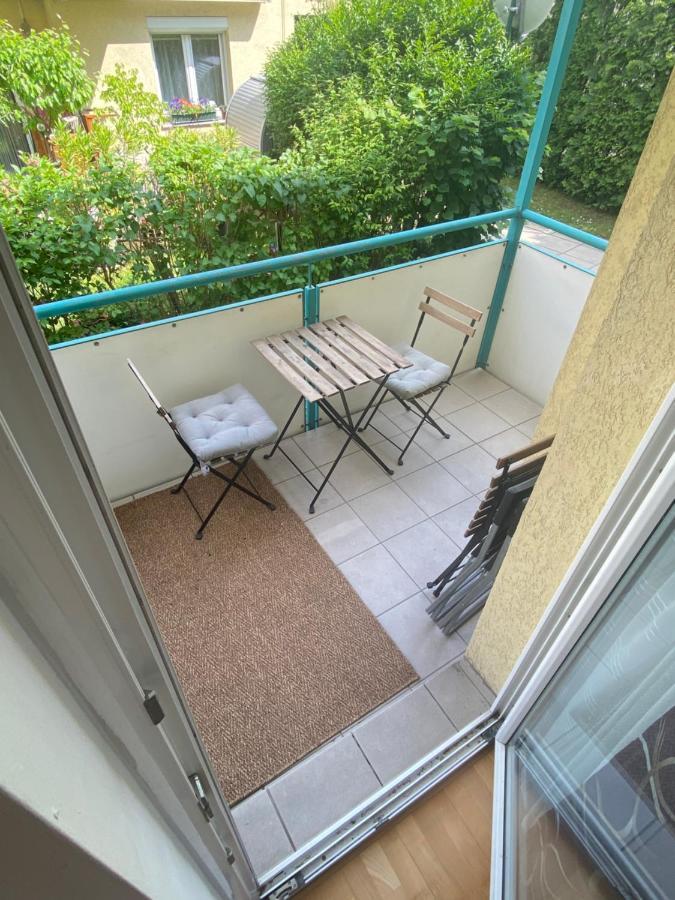 Cozy Apartment Close To Vienna Brunn am Gebirge Esterno foto